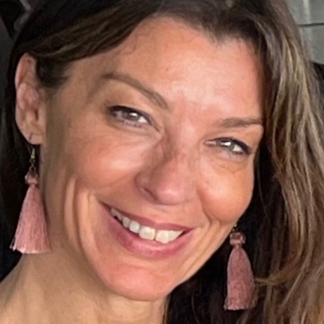 Lee Calleja Thomas (Dip counselling) Lee Calleja Thomas (Dip counselling)