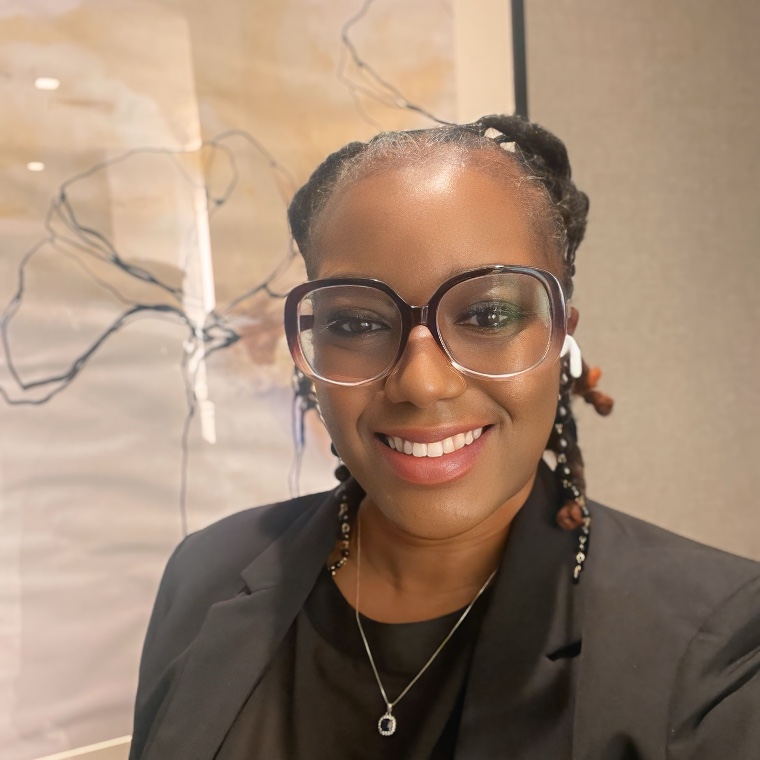 Dr. Lucy Evans (Dr.Ph, LMSW) Dr. Lucy Evans (Dr.Ph, LMSW)